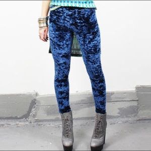 VERA WANG Crushed Velvet Stretch Leggings NWOT